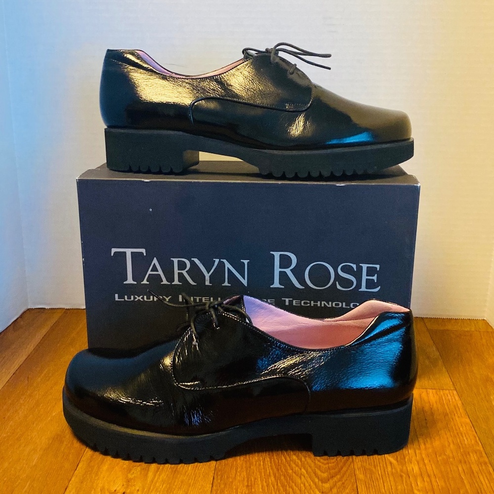 NWB. Taryn Rose, Women's Black Patent Leather Shoes, 40.5.